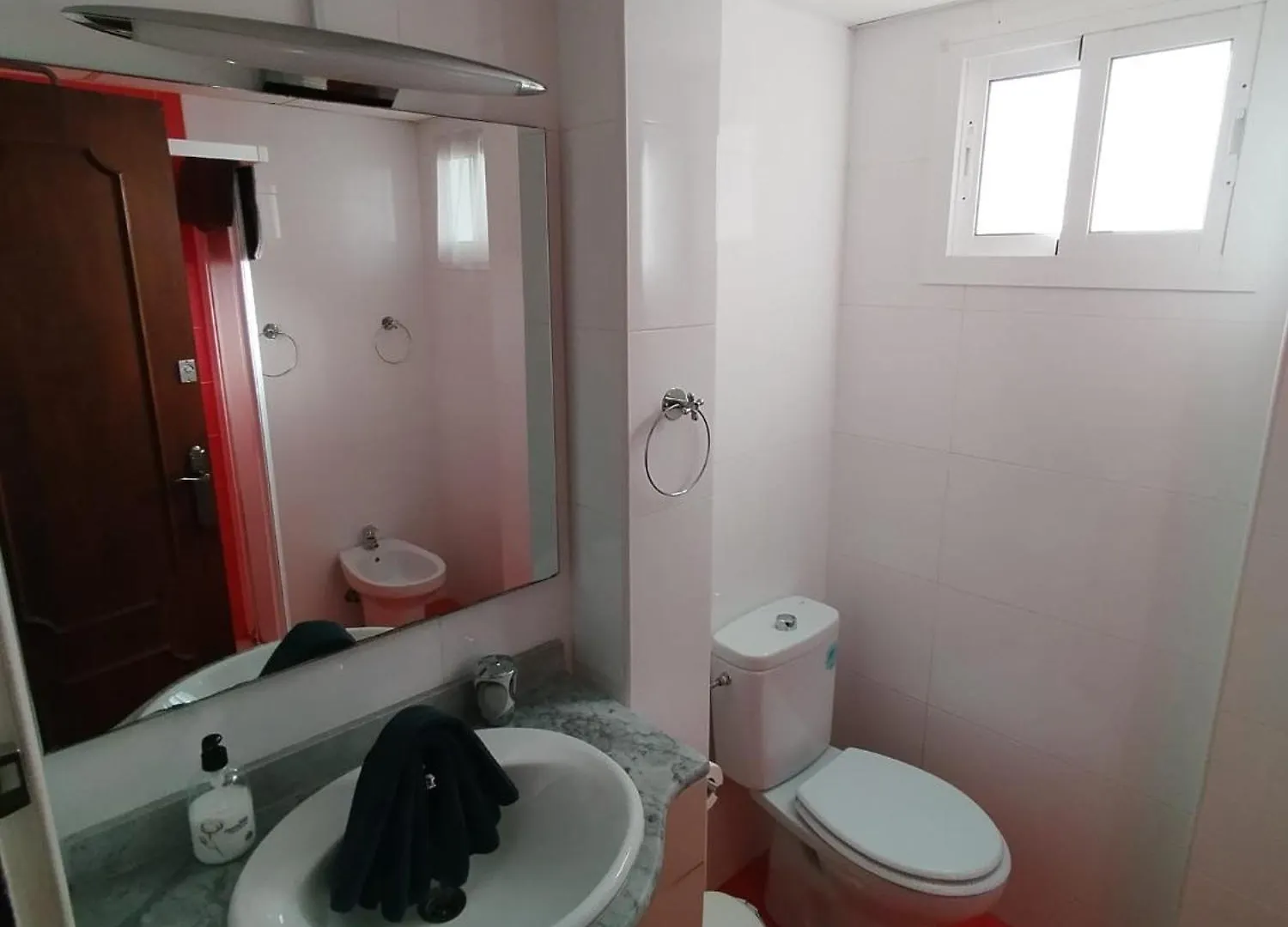 Tranquil Oasis 2 Bedroom Coastal Getaway By Namaste Elite Torremolinos 0*,