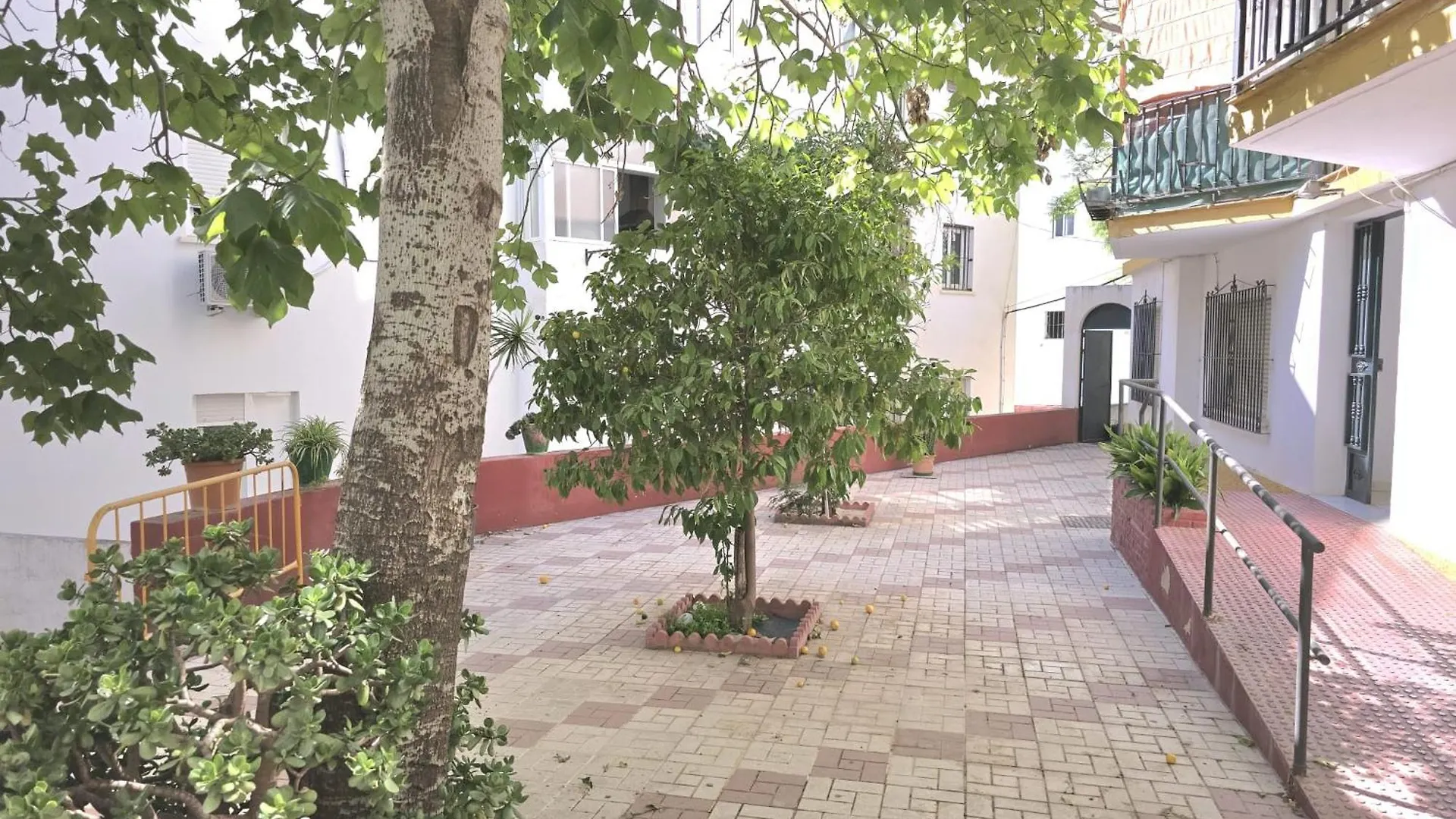 Tranquil Oasis 2 Bedroom Coastal Getaway By Namaste Elite Torremolinos Apartment