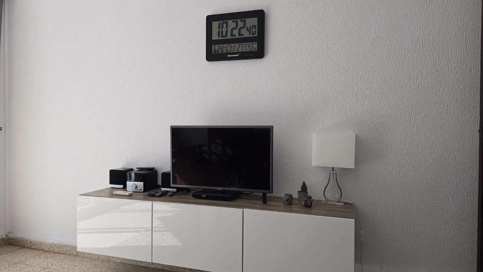 Tranquil Oasis 2 Bedroom Coastal Getaway By Namaste Elite Torremolinos Spain