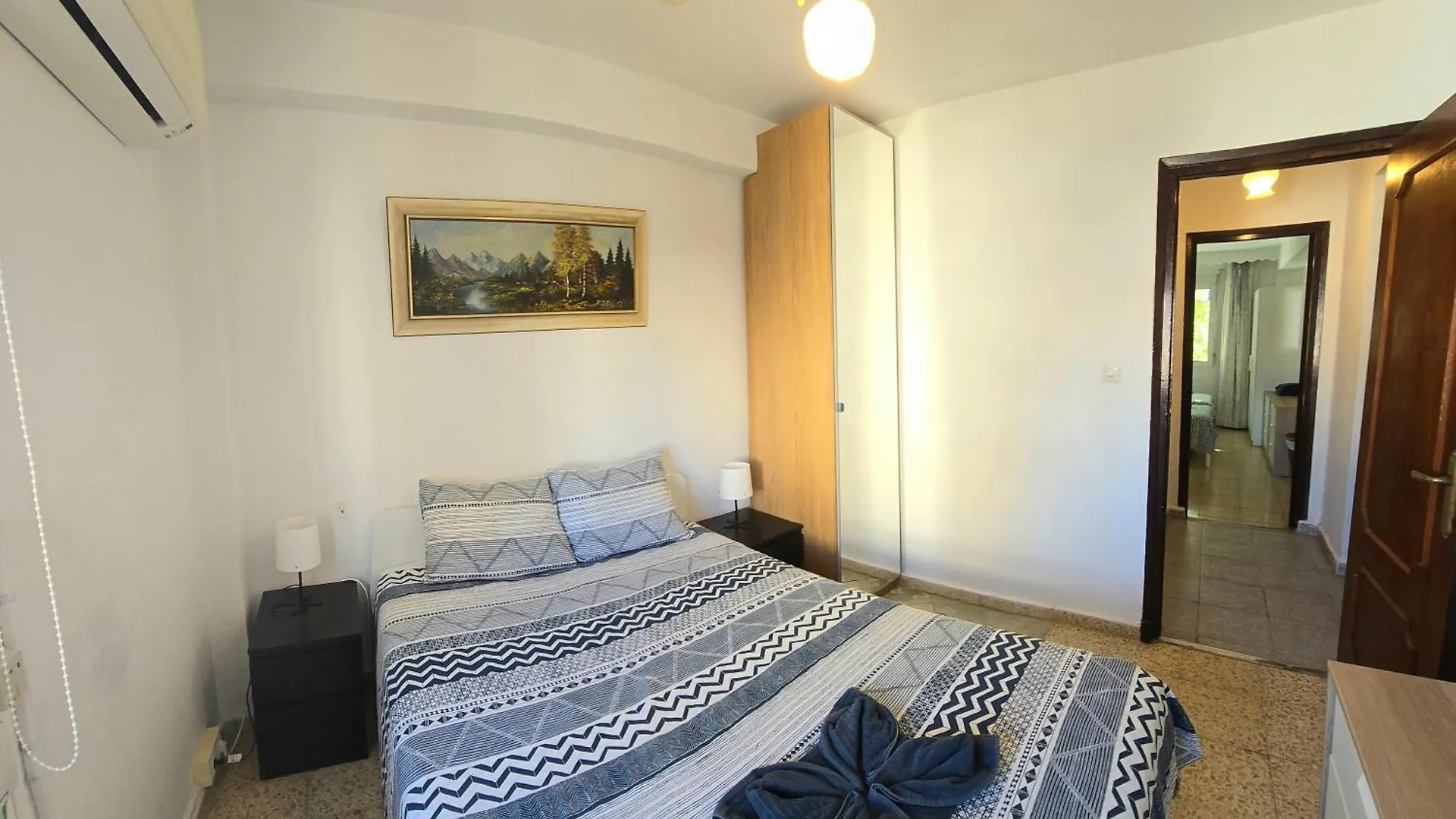 Tranquil Oasis 2 Bedroom Coastal Getaway By Namaste Elite Torremolinos 0*,