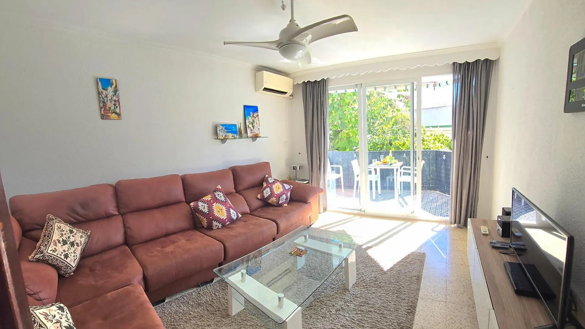 Tranquil Oasis 2 Bedroom Coastal Getaway By Namaste Elite location
